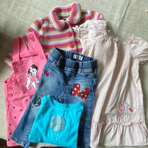 Girls 18-24 months - 5 piece Bundle-  Disney, Osh Kosh, Gymboree, TU - Picture 1 of 15